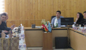 بررسی مسائل دارویی و راهکارهای بهینه‌سازی خدمات در داروخانه ۲۲ بهمن اردبیل در سالن جلسات معاونت غذا و دارو