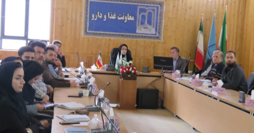 بررسی تخلفات تعدادی از واحدهای تولیدی در کمیته فنی حوزه غذای معاونت غذاودارو دانشگاه